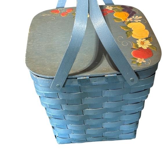 Rare Vtg Signed RUTH Blue With Floral Fruit Wood Top Basket Handles Strawberries - Picture 3 of 15